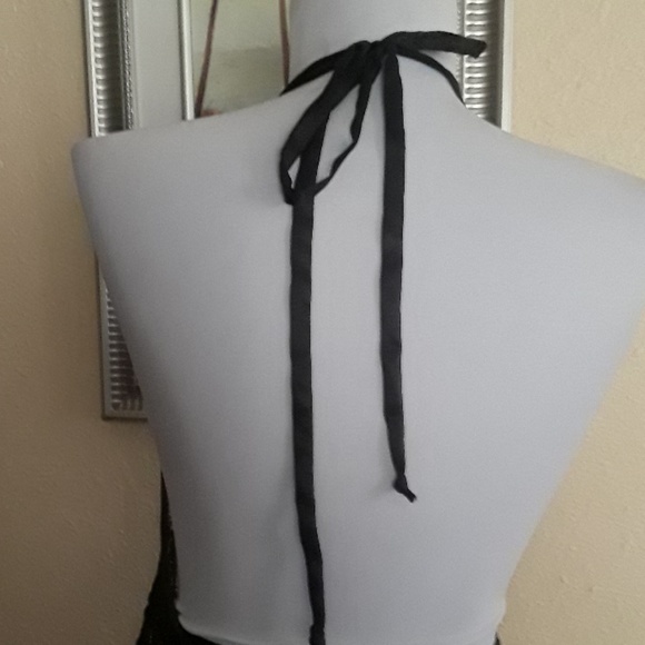 Nice Lace Top - Picture 4 of 8